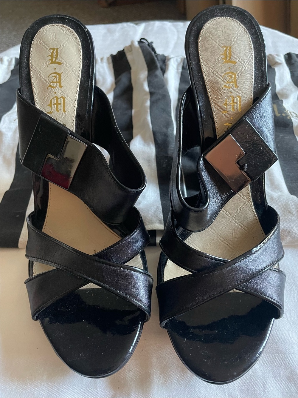 L.A.M.B. GWEN STEFANI SANDRA BLACK BUCKLE MULES SLIDES SANDALS US 8 Worn Once